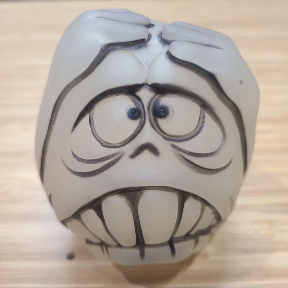 VTG 1998 Take One Screechers Monster Ghost Ball Sound Maker Halloween Toy